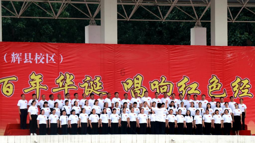 人死了，银行卡在女儿这里，儿子没卡里面的钱还能取出来吗？游戏画面